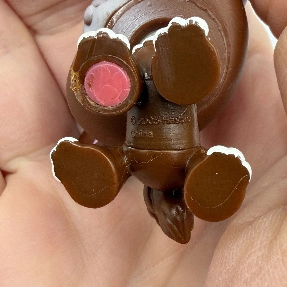 Authentic 1st Generation Littlest Pet Shop 2005 Chihuahua Puppy #219 LPS‎